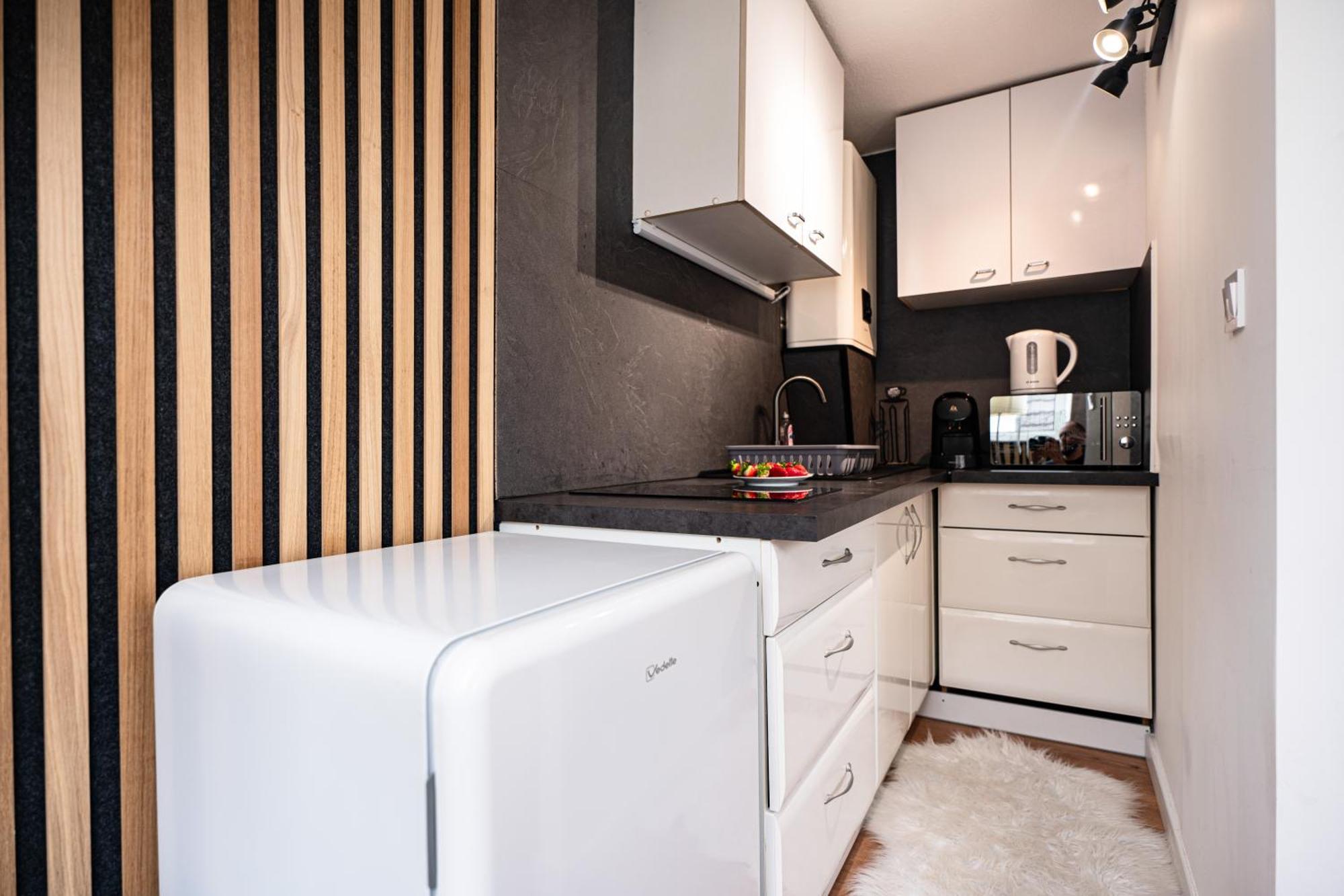 Moderne T2 Centre Sauna Wifi Home Office Netflix Strasbourg Exterior photo